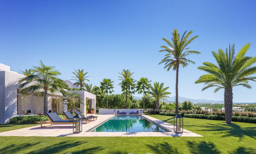 Lujosa y moderna villa de nueva construcción en venta en una ubicación privilegiada en un resort de golf de cinco estrellas, Costa del Sol 57728