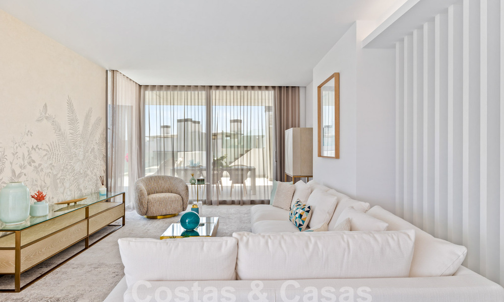 Ático moderno en venta, en un exclusivo resort de golf en las colinas de Marbella - Benahavis 58374