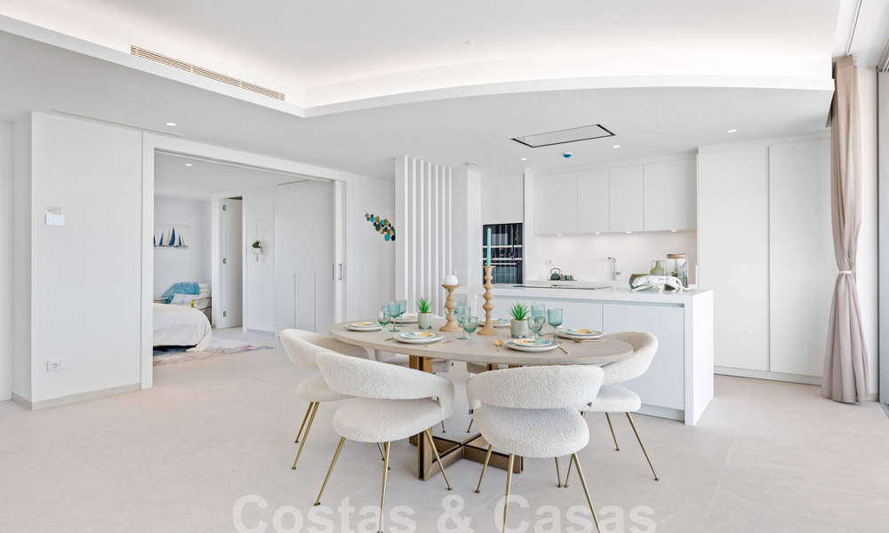 Ático moderno en venta, en un exclusivo resort de golf en las colinas de Marbella - Benahavis 58378