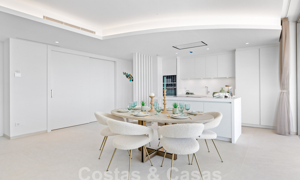 Ático moderno en venta, en un exclusivo resort de golf en las colinas de Marbella - Benahavis 58379
