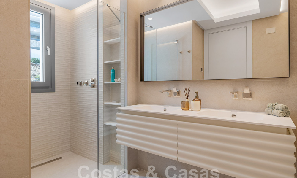 Magnifico apartamento nuevo en venta con inmejorables vistas al mar, golf y montaña, Marbella - Benahavis 58359