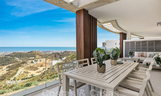 Magnifico apartamento nuevo en venta con inmejorables vistas al mar, golf y montaña, Marbella - Benahavis 58367 