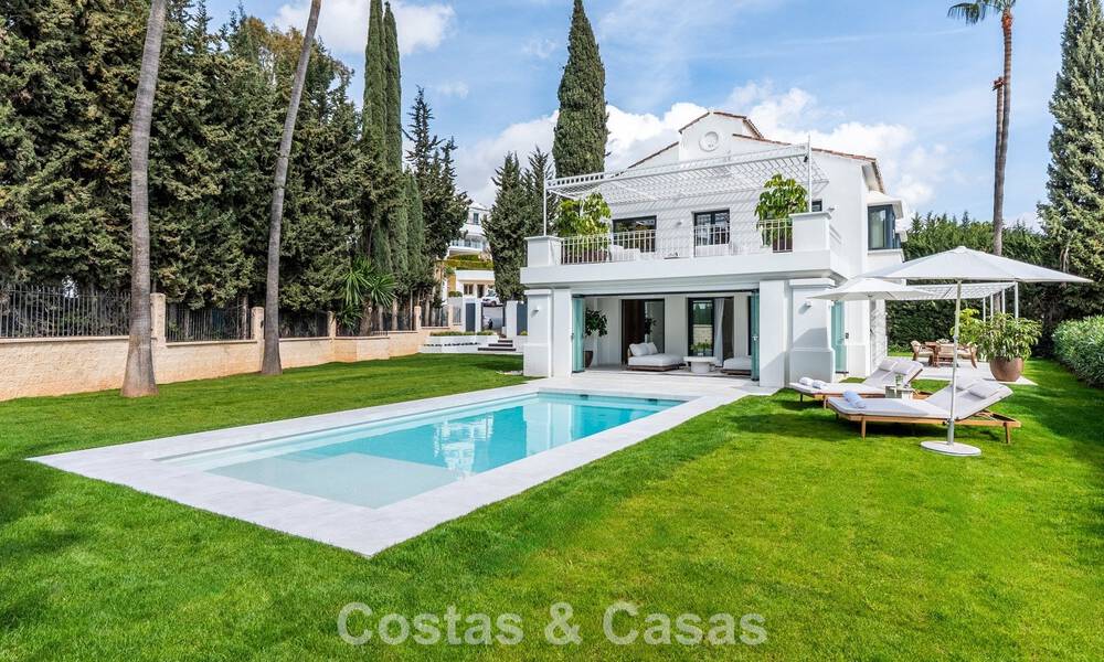 Villa mediterránea de lujo en venta en el corazón de Nueva Andalucía, Marbella 777748