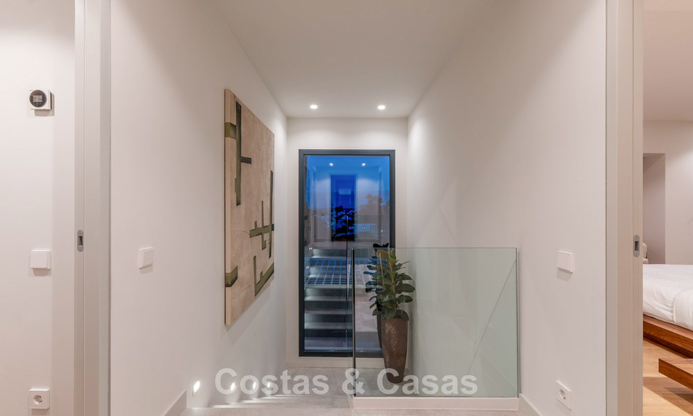 Villa mediterránea de lujo en venta en el corazón de Nueva Andalucía, Marbella 777760