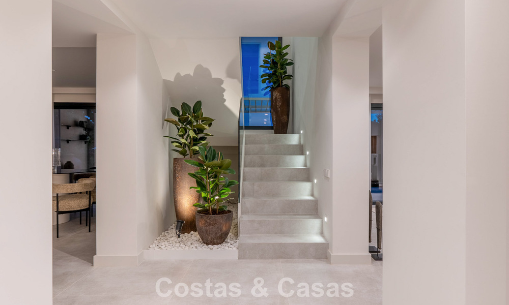 Villa mediterránea de lujo en venta en el corazón de Nueva Andalucía, Marbella 777761