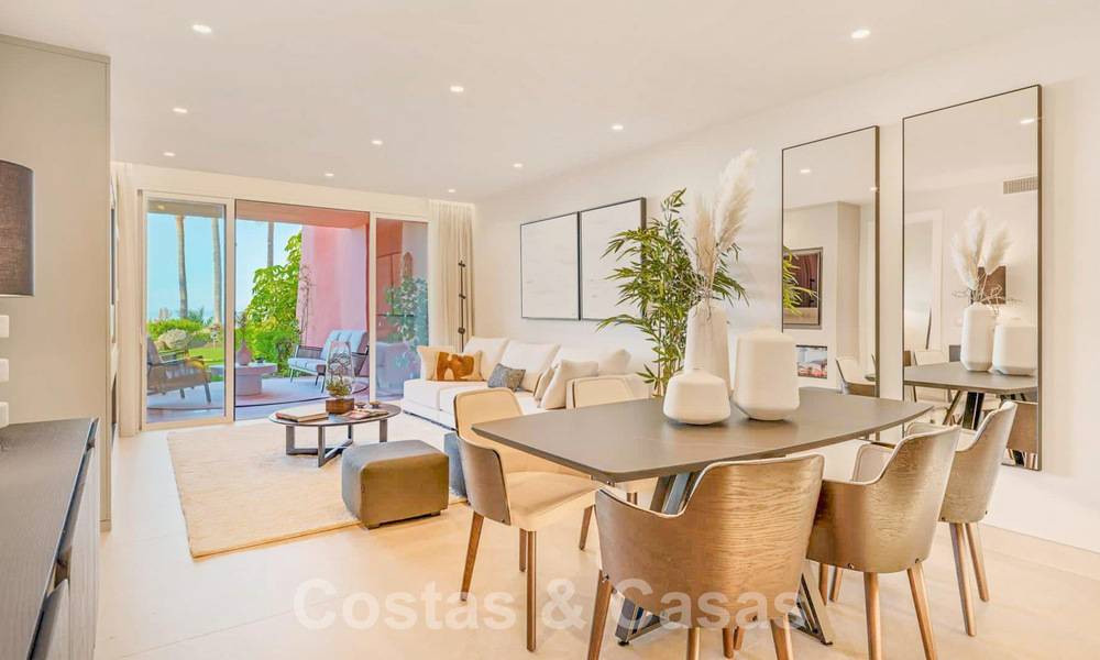 Apartamento con jardín en venta con vistas abiertas al mar en un emblemático complejo de playa en la Nueva Milla de Oro entre San Pedro y Estepona 57942
