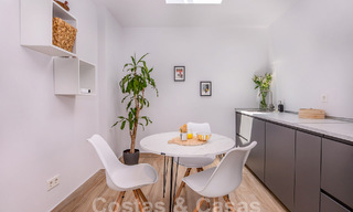 Amplia casa adosada en venta con vistas de 360°, junto a campo de golf en La Quinta golf resort, Marbella - Benahavis 57982 