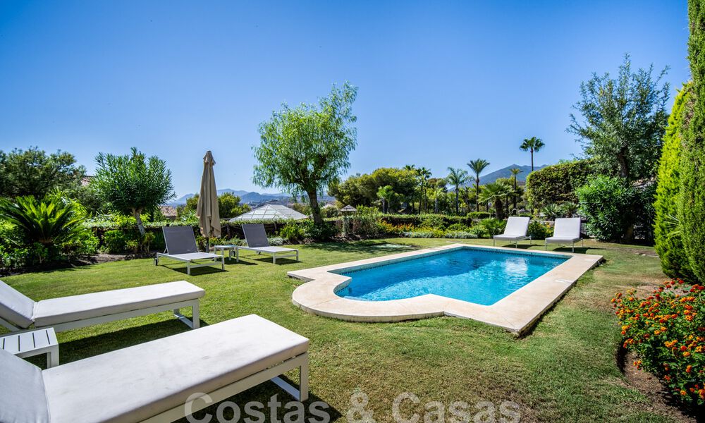 Lujoso apartamento en venta con piscina privada en complejo de alto standing en Nueva Andalucia, Marbella 58052
