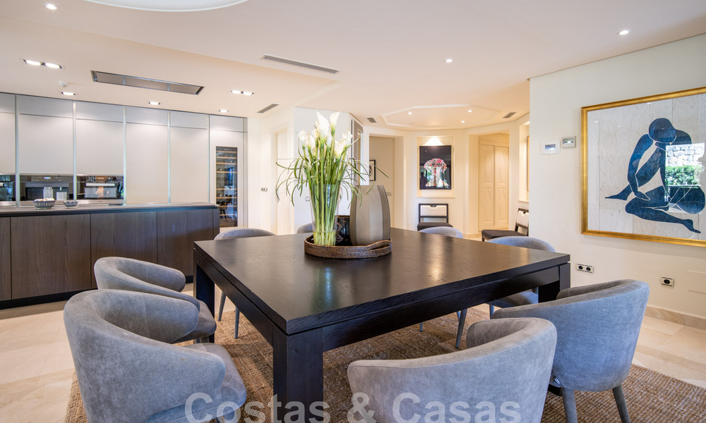 Lujoso apartamento en venta con piscina privada en complejo de alto standing en Nueva Andalucia, Marbella 58059