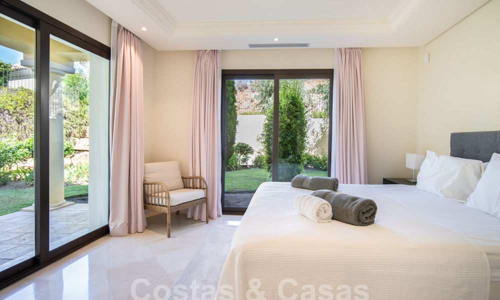 Lujoso apartamento en venta con piscina privada en complejo de alto standing en Nueva Andalucia, Marbella 58069