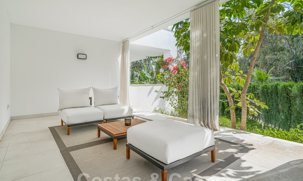 Moderno apartamento con jardín en venta con 3 dormitorios en un complejo cerrado en la Milla de Oro de Marbella 58571