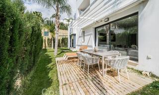 Moderno apartamento con jardín en venta con 3 dormitorios en un complejo cerrado en la Milla de Oro de Marbella 58572 