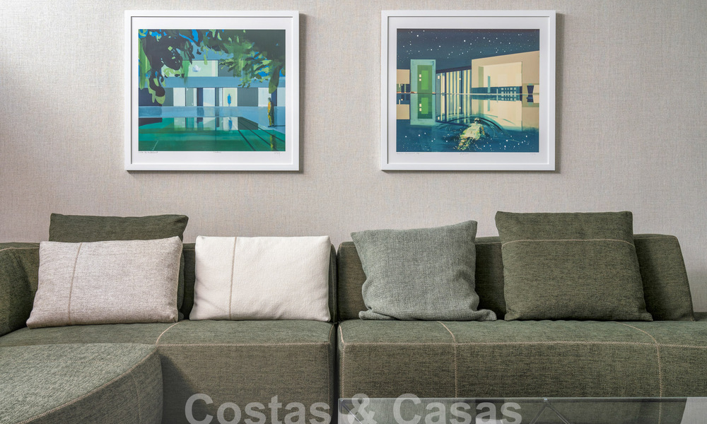 Villa de lujo modernista en venta a un paso de la playa y de todos los servicios en San Pedro, Marbella 58686