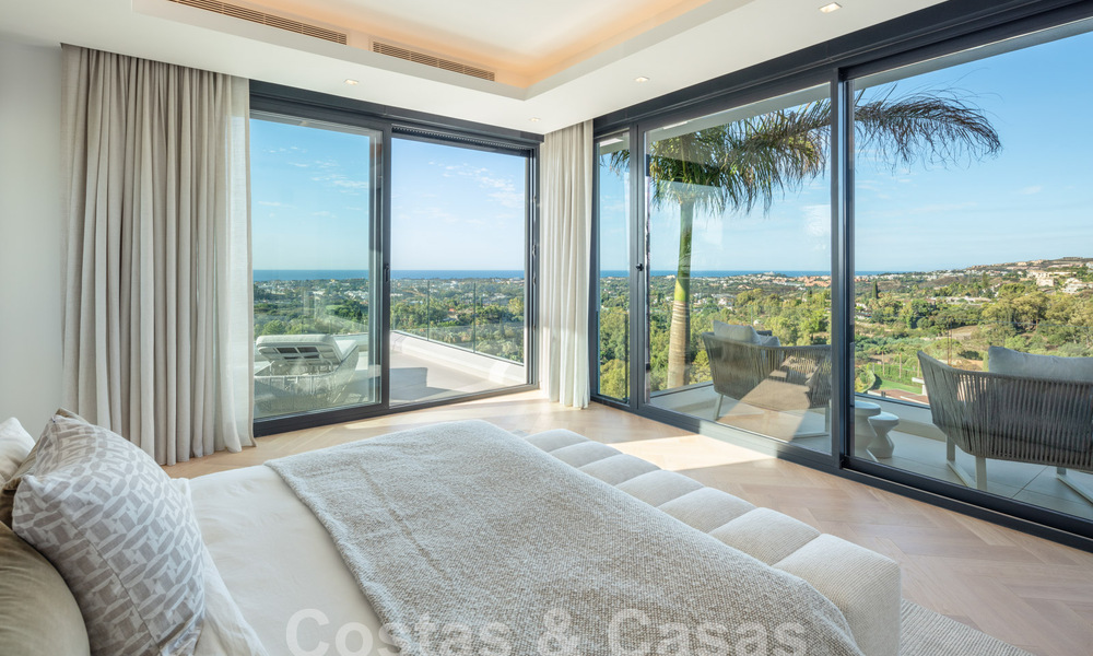 Prestigiosa y moderna villa de lujo en venta con impresionantes vistas al mar en urbanización cerrada en Marbella - Benahavis 58705