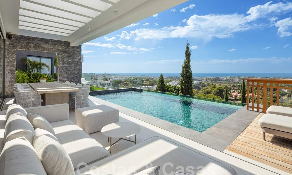 Prestigiosa y moderna villa de lujo en venta con impresionantes vistas al mar en urbanización cerrada en Marbella - Benahavis 58718