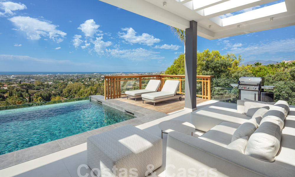 Prestigiosa y moderna villa de lujo en venta con impresionantes vistas al mar en urbanización cerrada en Marbella - Benahavis 58719