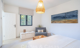 Villa de lujo andaluza con encanto atemporal en venta en primera línea de golf en Benahavis - Marbella 58838 