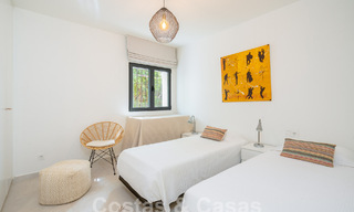 Villa de lujo andaluza con encanto atemporal en venta en primera línea de golf en Benahavis - Marbella 58841 