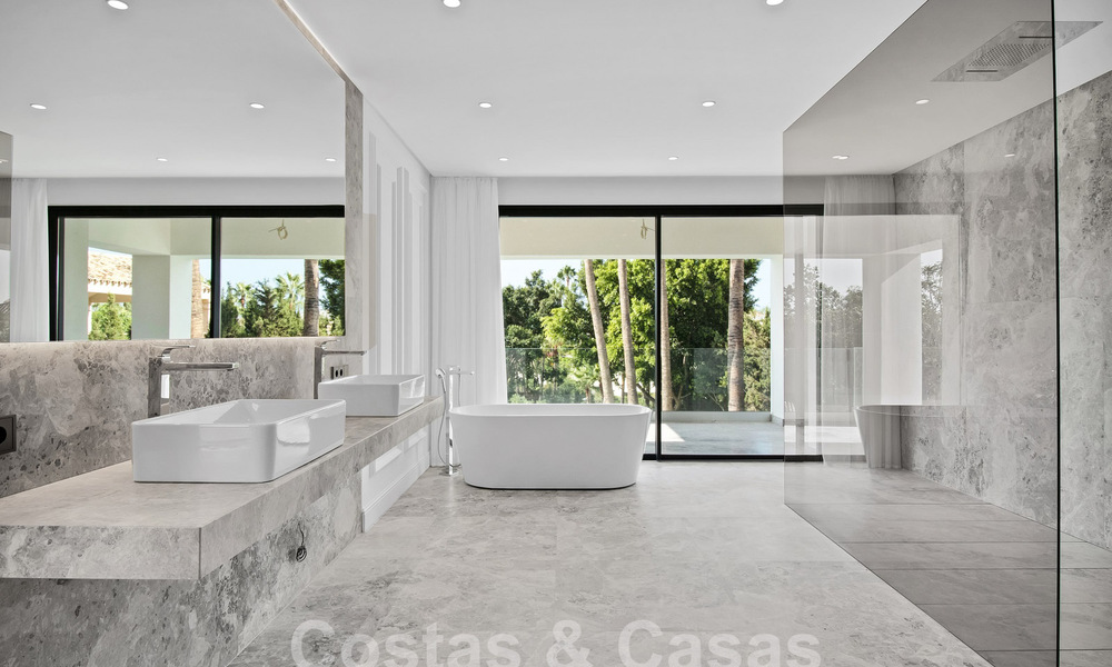 Moderna villa mediterránea de lujo lista para entrar a vivir en venta en Sierra Blanca, en la Milla de Oro de Marbella 58969