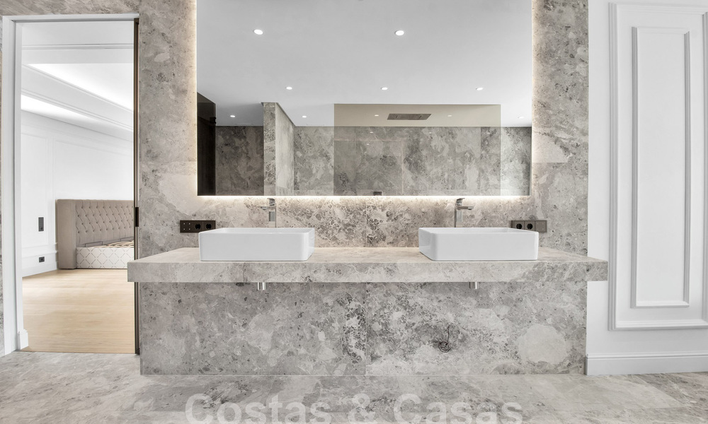 Moderna villa mediterránea de lujo lista para entrar a vivir en venta en Sierra Blanca, en la Milla de Oro de Marbella 58970