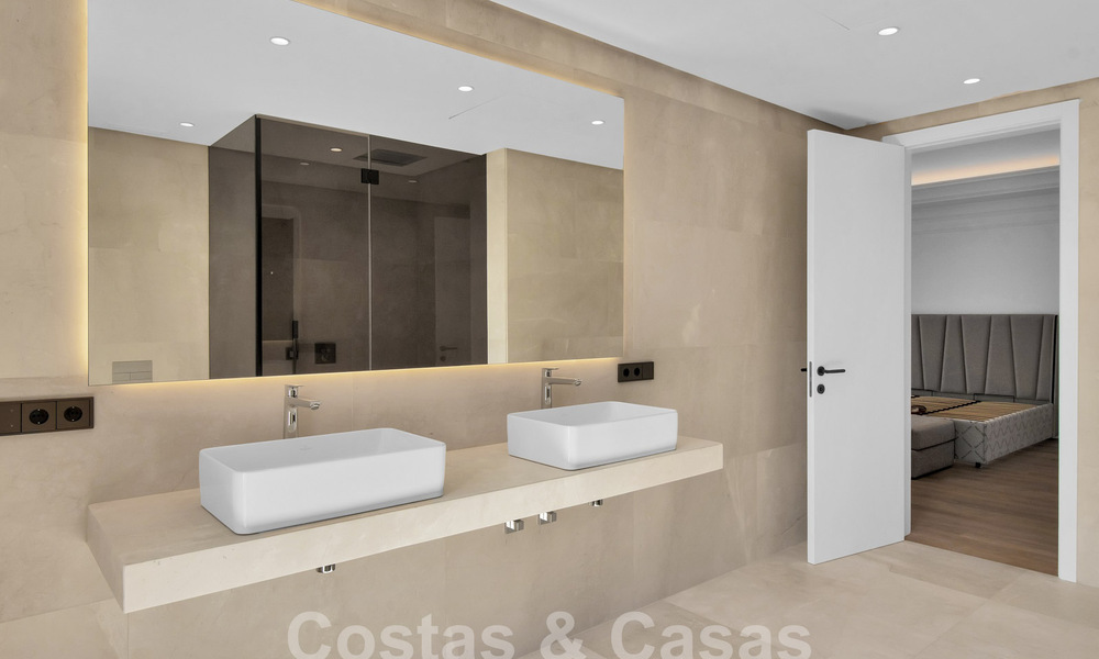 Moderna villa mediterránea de lujo lista para entrar a vivir en venta en Sierra Blanca, en la Milla de Oro de Marbella 58977