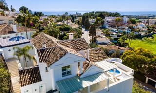 Villa de lujo mediterránea con vistas panorámicas al mar en venta en el valle del golf de Nueva Andalucia en Marbella 59102 