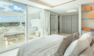 Villa de lujo mediterránea con vistas panorámicas al mar en venta en el valle del golf de Nueva Andalucia en Marbella 59104 