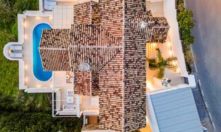 Villa de lujo mediterránea con vistas panorámicas al mar en venta en el valle del golf de Nueva Andalucia en Marbella 59116 