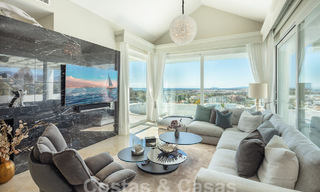 Villa de lujo mediterránea con vistas panorámicas al mar en venta en el valle del golf de Nueva Andalucia en Marbella 59122 