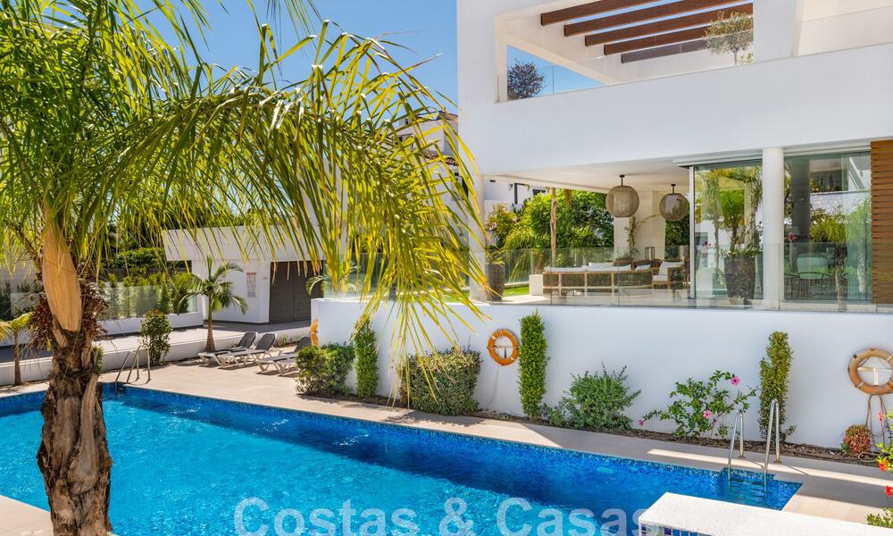Moderna villa de lujo en venta a poca distancia de la playa y del centro de San Pedro, Marbella 59181