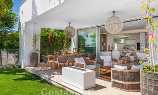 Moderna villa de lujo en venta a poca distancia de la playa y del centro de San Pedro, Marbella 59185 