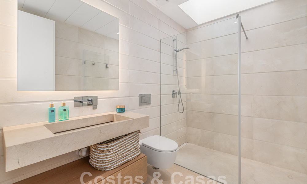 Moderna villa de lujo en venta a poca distancia de la playa y del centro de San Pedro, Marbella 59205