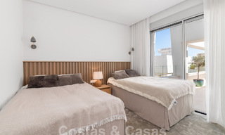 Moderna villa de lujo en venta a poca distancia de la playa y del centro de San Pedro, Marbella 59206 