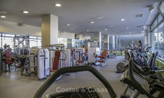 Villas arquitectónicas de lujo de nueva construcción en venta en un complejo lujoso en Fuengirola, Costa del Sol 59174 