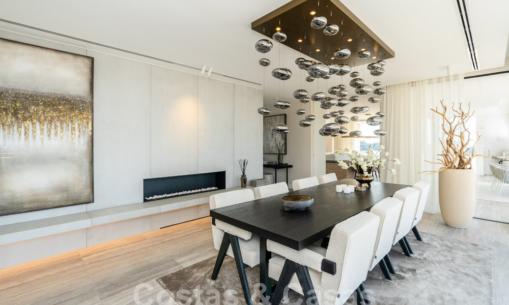 Moderna villa de lujo en venta con vistas al mar en urbanización cerrada rodeada de naturaleza en Marbella - Benahavis 59218