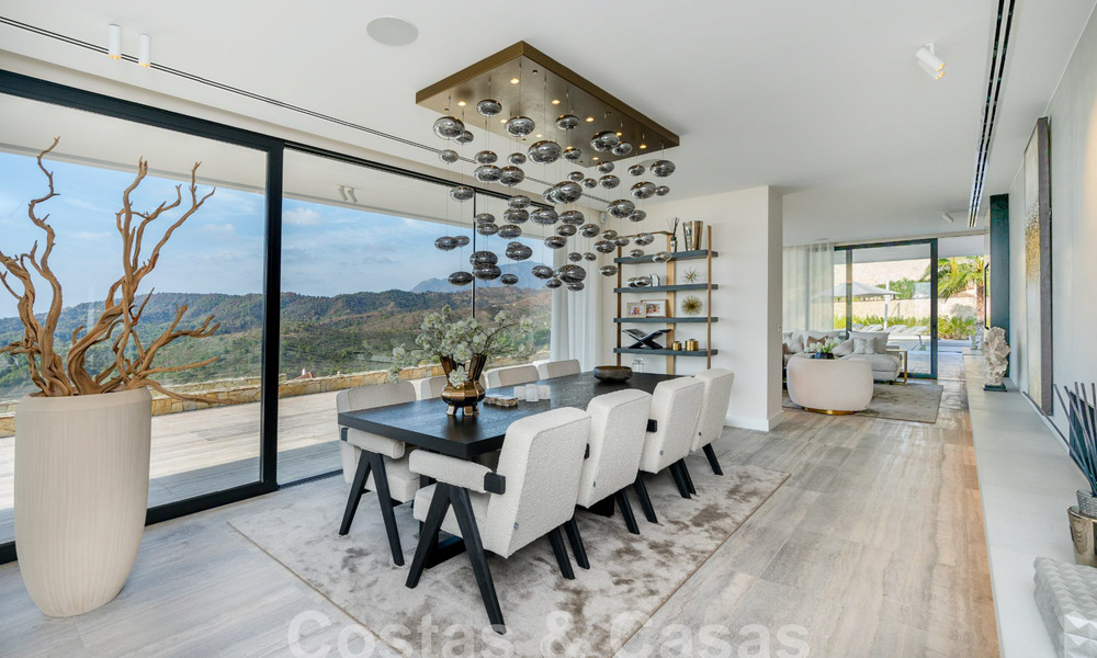 Moderna villa de lujo en venta con vistas al mar en urbanización cerrada rodeada de naturaleza en Marbella - Benahavis 59247