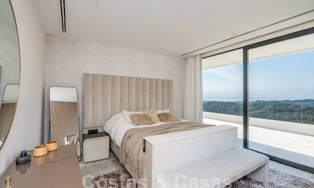 Moderna villa de lujo en venta con vistas al mar en urbanización cerrada rodeada de naturaleza en Marbella - Benahavis 59267
