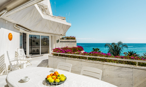 Apartamento de lujo en complejo en primera línea de playa en venta en Marbella centro 59285