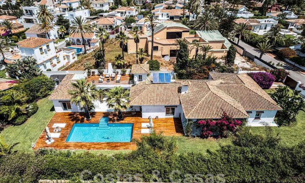 Villa de lujo mediterránea en venta a pocos pasos de la playa al este de Marbella centro 59384