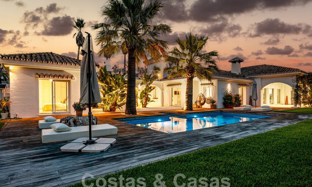 Villa de lujo mediterránea en venta a pocos pasos de la playa al este de Marbella centro 59385