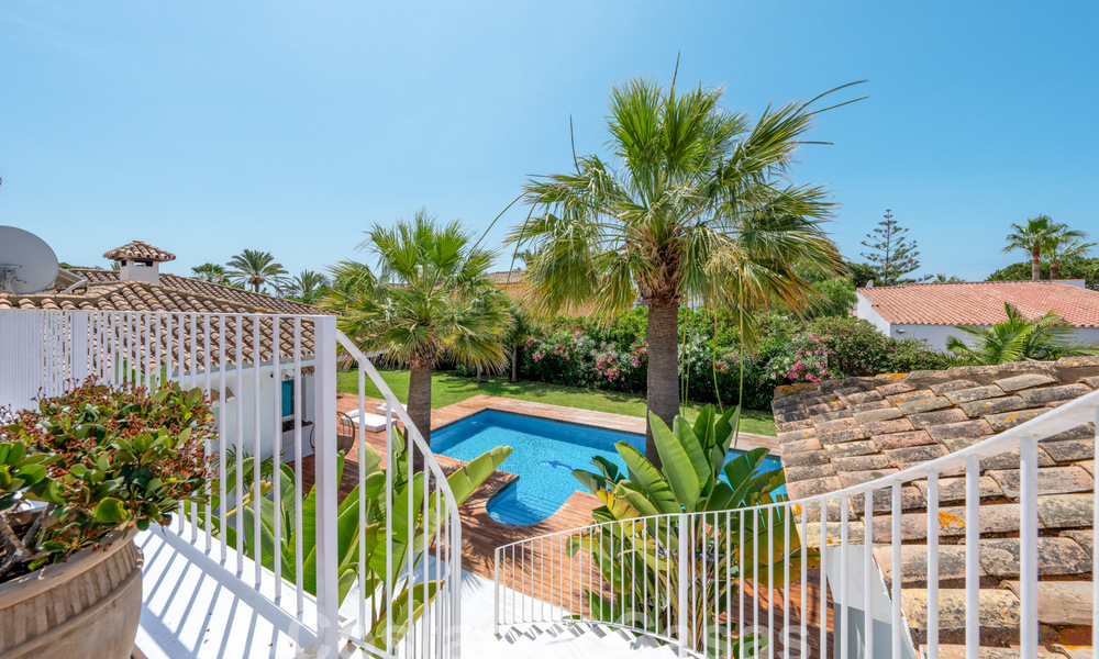 Villa de lujo mediterránea en venta a pocos pasos de la playa al este de Marbella centro 59397
