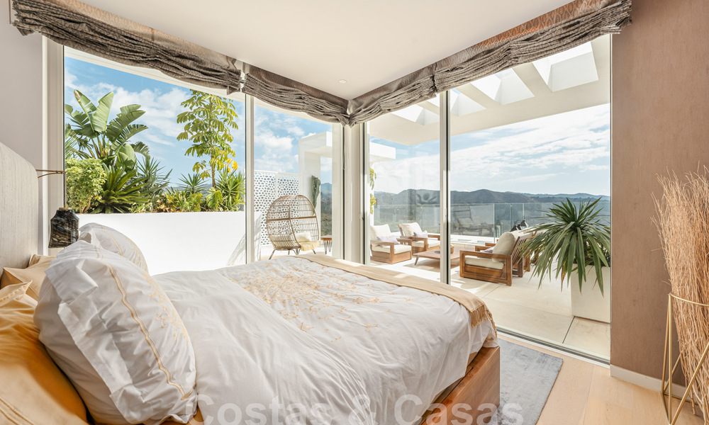 Moderno ático de lujo con mágicas vistas al mar en venta a poca distancia del centro de Marbella 59433