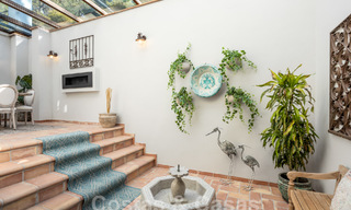 Villa mediterránea de lujo en venta en urbanización cerrada en El Madroñal, Marbella - Benahavis 59506 
