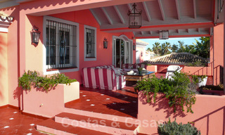 Villa de lujo en venta en primera línea de mar, Marbella - Estepona 31109 