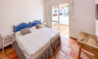 Villa a reformar con gran potencial en venta a pocos metros de la playa en una zona popular de Marbella Este 59704 