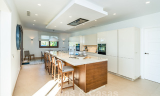 Majestuosa villa de lujo de estilo mediterráneo en venta con impresionantes vistas panorámicas al mar en Marbella - Benahavis 59864 