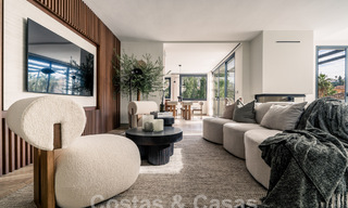 Villa de lujo totalmente reformada con vistas al mar en venta en Nueva Andalucia, Marbella 59995 