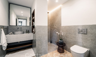 Villa de lujo totalmente reformada con vistas al mar en venta en Nueva Andalucia, Marbella 60004 