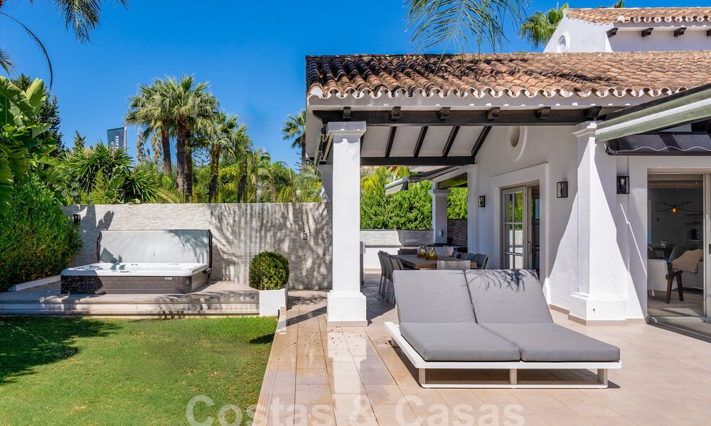 Villa de lujo de estilo contemporáneo andaluz en venta en un entorno de golf en Nueva Andalucia, Marbella 59956