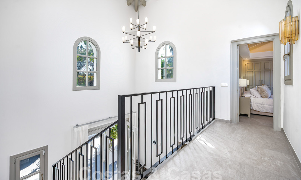 Villa de lujo de estilo contemporáneo andaluz en venta en un entorno de golf en Nueva Andalucia, Marbella 59978
